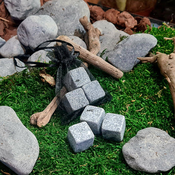 Verre japonais avec boîte cadeau, glaçons en granit et sous-verre |326: Un verre