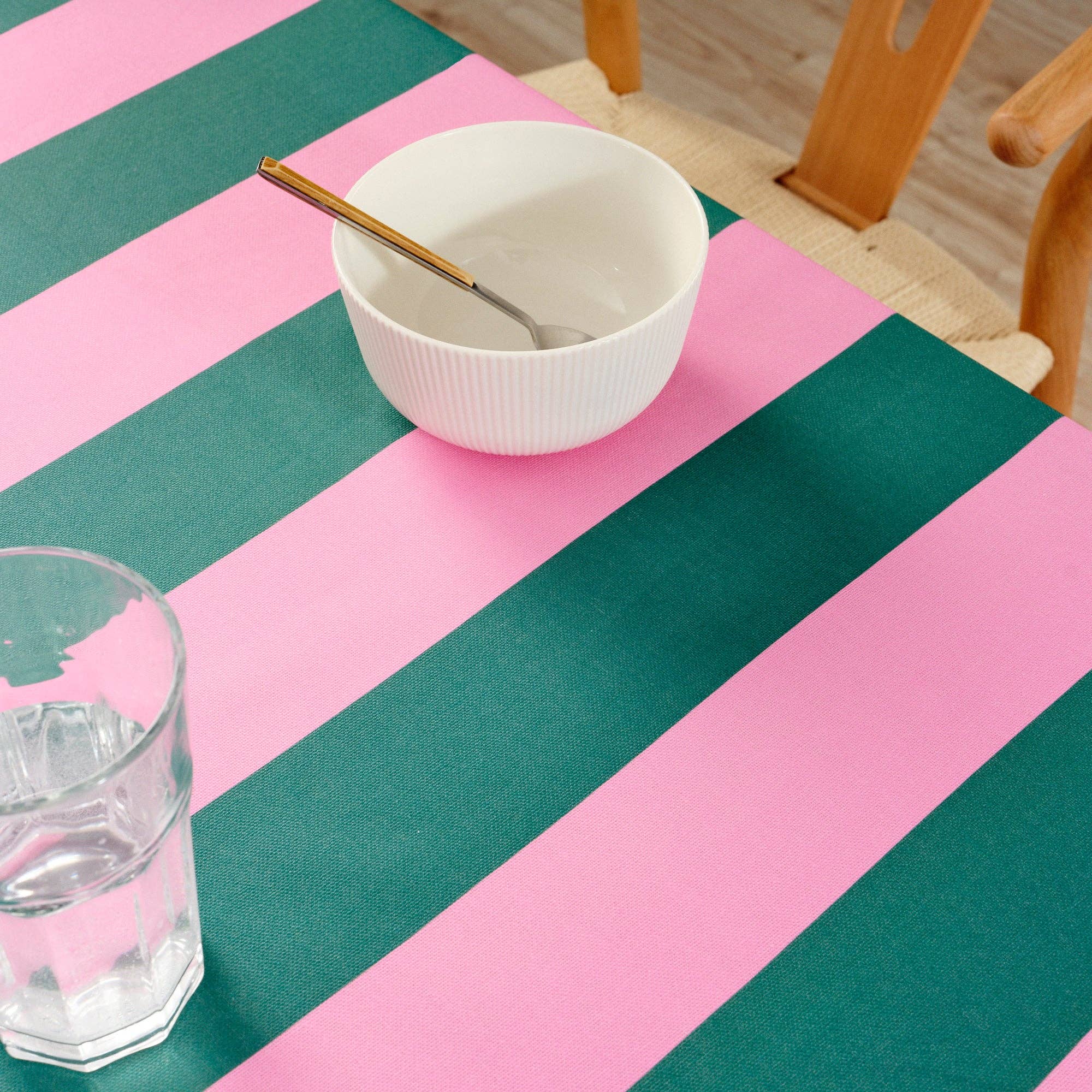 Nappe résistante aux taches en résine 0120-410: 250 x 140 cm