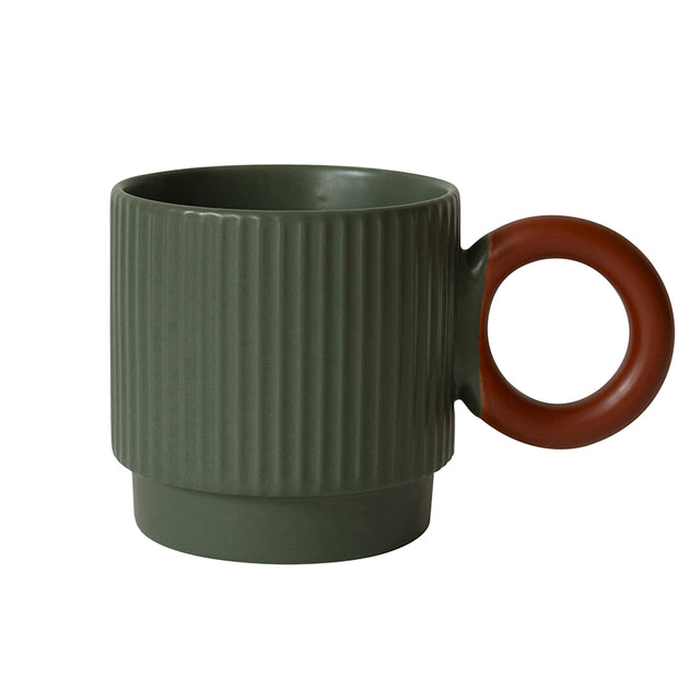 Mug vert à anse brune