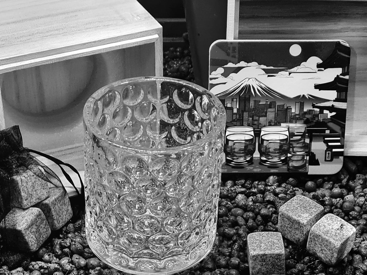 Verre japonais - Coffret cadeau avec glaçons en granit et sous-verre |338: Un verre