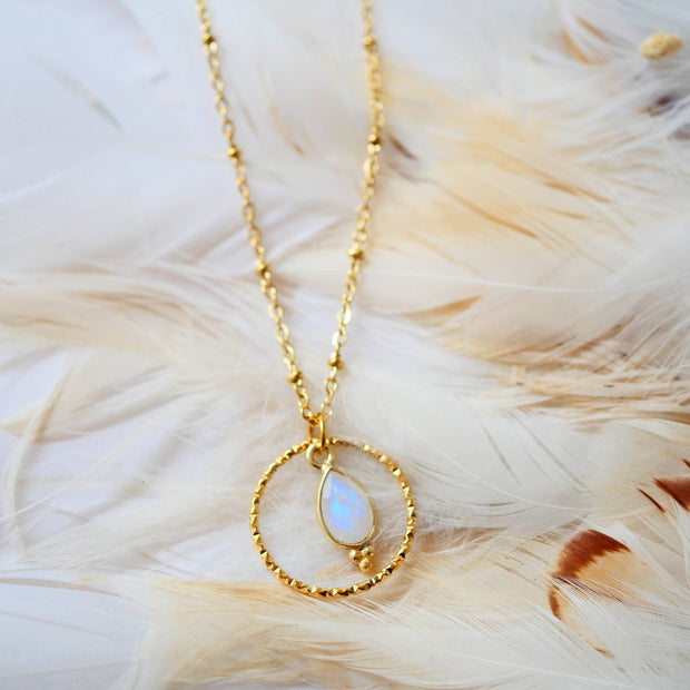 Collier Clementine en acier inoxydable avec pierre de lune arc-en-ciel