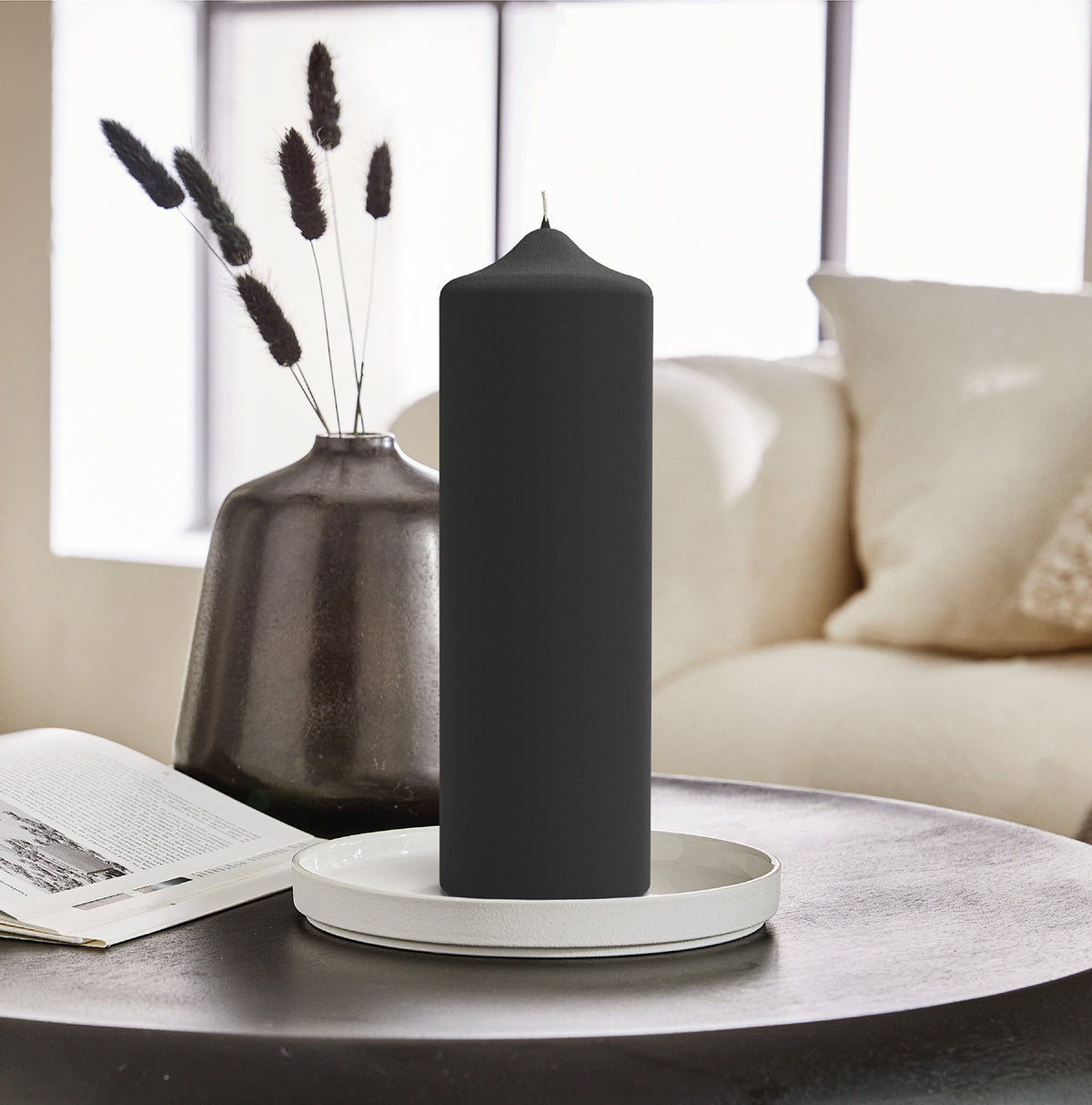 BOUGIE D 8 H 25 NOIR MAT