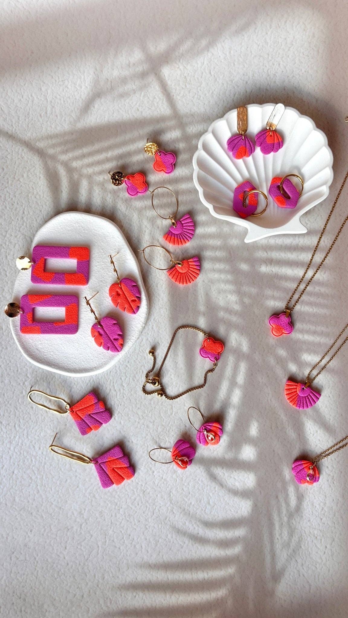 Orange de Capri - Boucles d'Oreilles Pendantes Éventail Statement Orange Fuchsia
