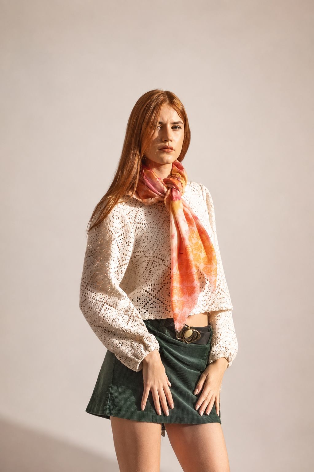 Foulard carré 90x90cm en cachemire imprimé ANÉMONE LILAS