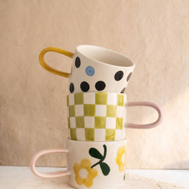 Mug en céramique vert avec motif de coche