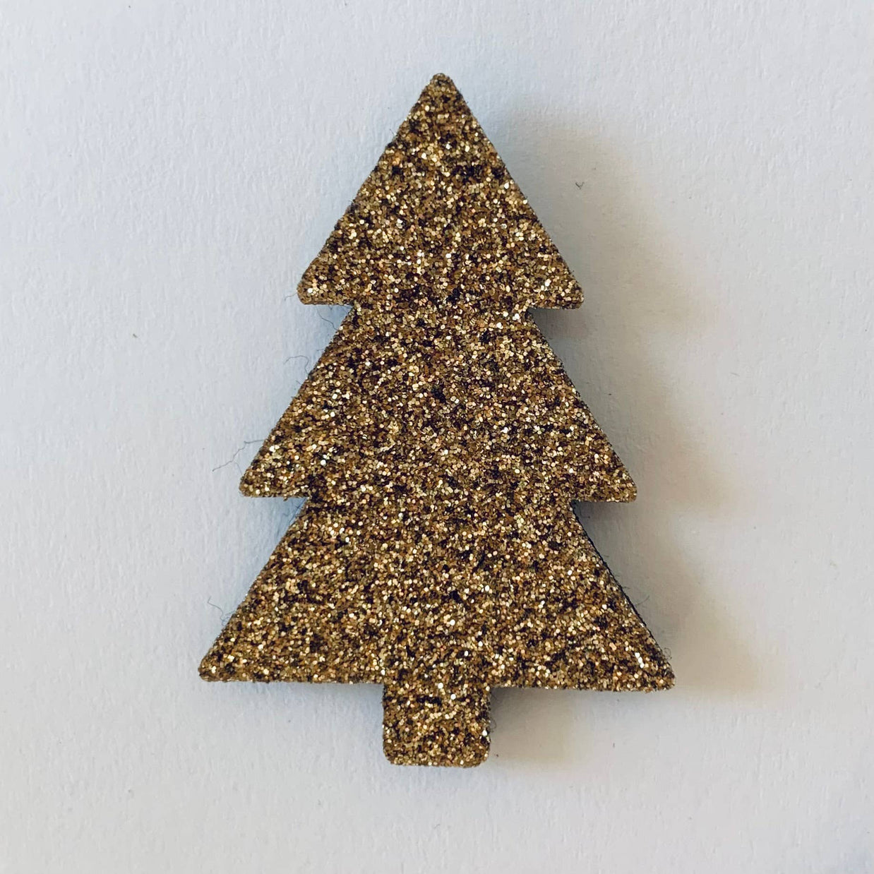 Pin's en paillettes - Sapin plein: Doré