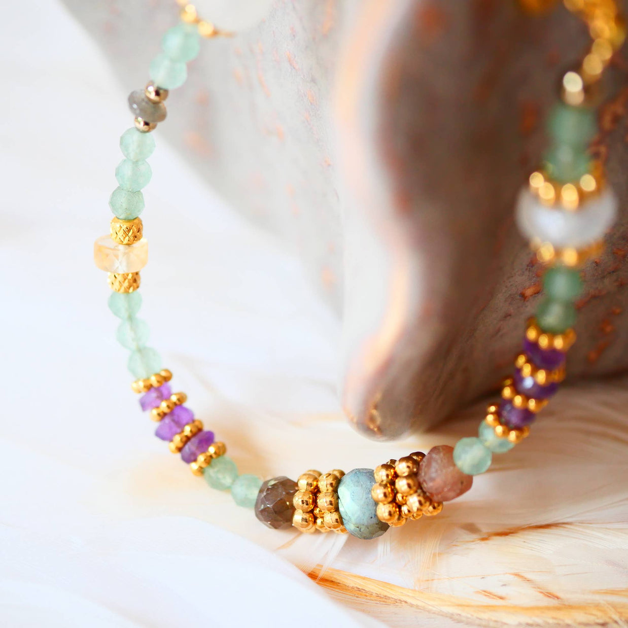 Bracelet SAUMYA en aventurine, améthyste et citrine