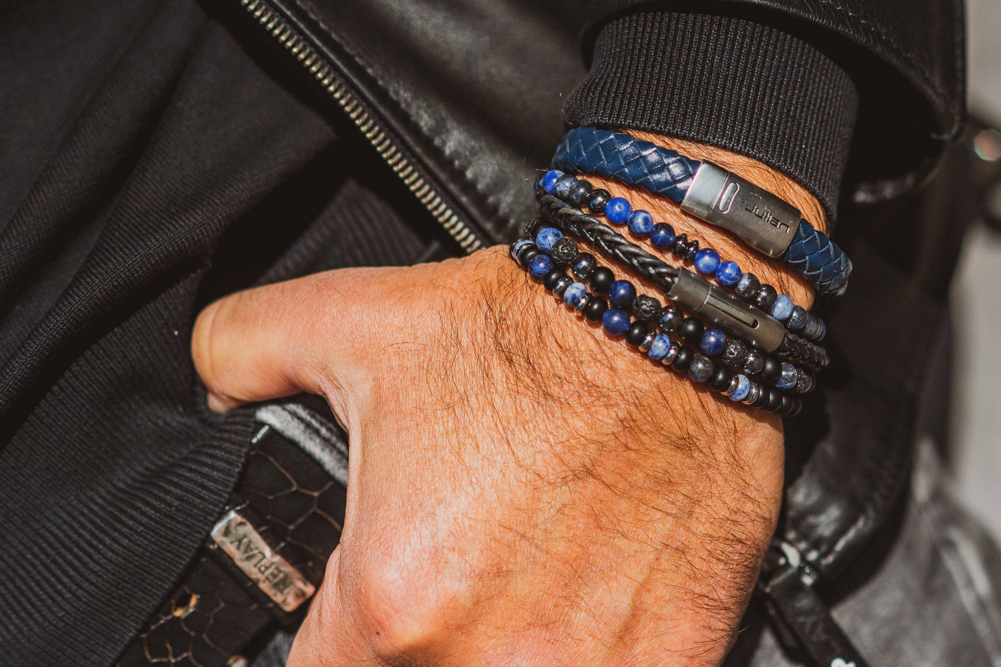 Enam mix bleu et noir: XL- 20 cm