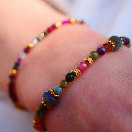 Bracelet AARAM en acier inoxydable avec tourmalines, rhodonites et labradorite