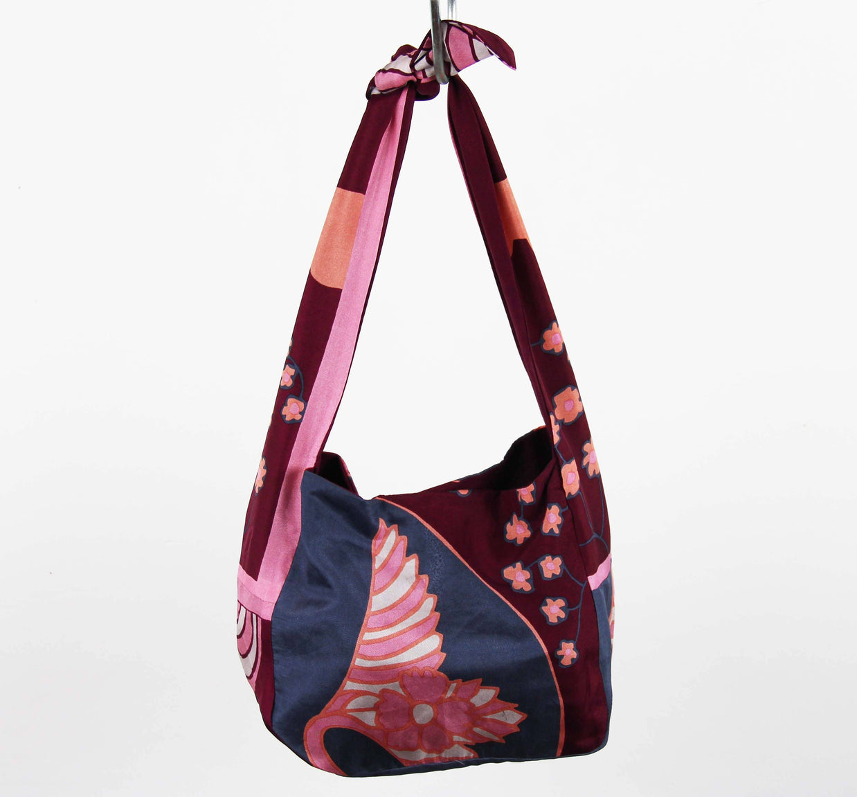 Sac Bobby en Soie Agami Bordeaux