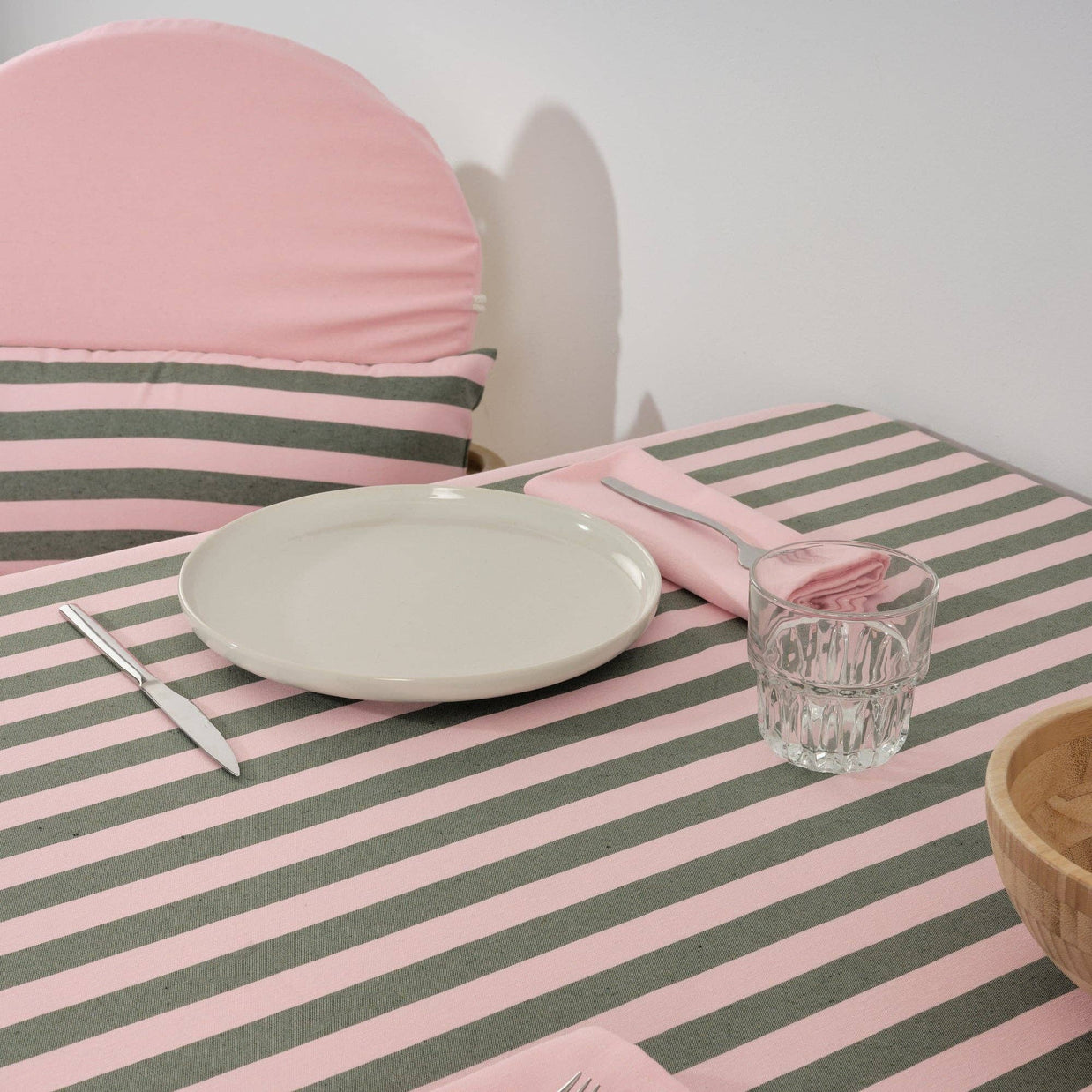 Nappe en jacquard Maglia Raya Rosa et Moss: 300 x 160 cm