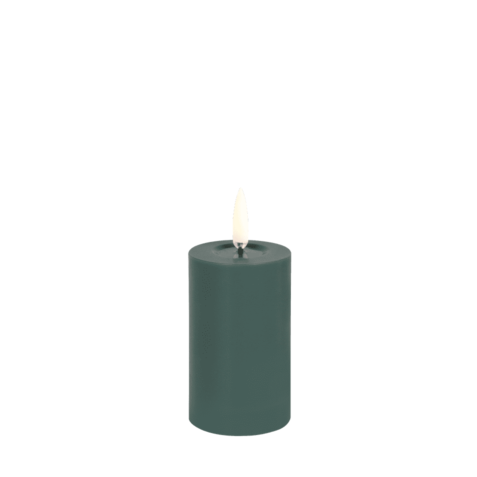 Bougie Pilier Pine Green, 5 X 7,5cm