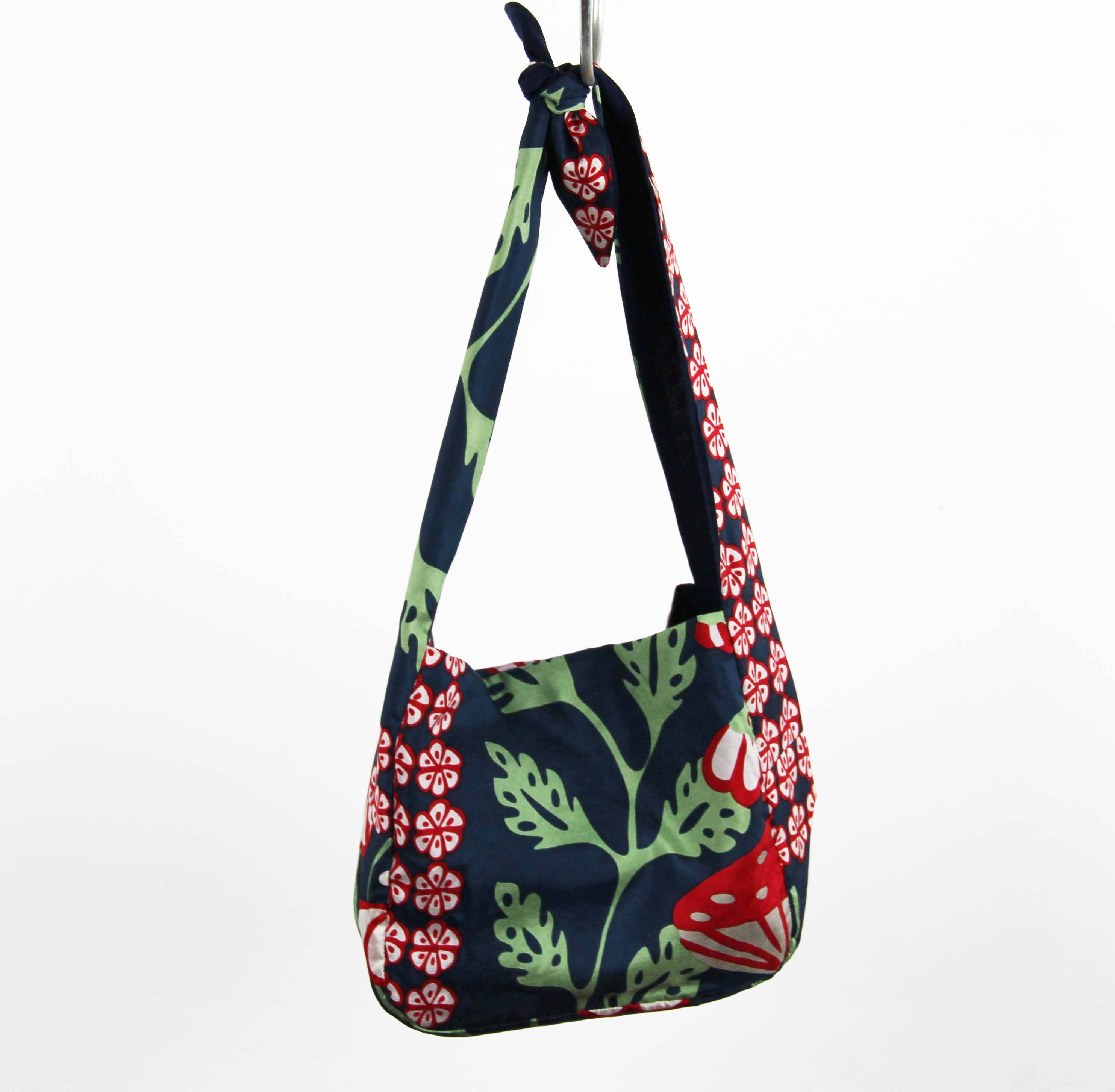 Sac Bobby en Soie Alice Marine