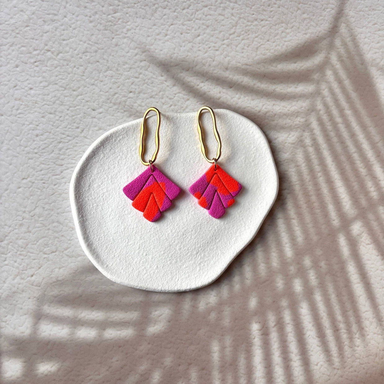 Orange de Capri - Boucles d'Oreilles Pendantes Éventail Statement Orange Fuchsia