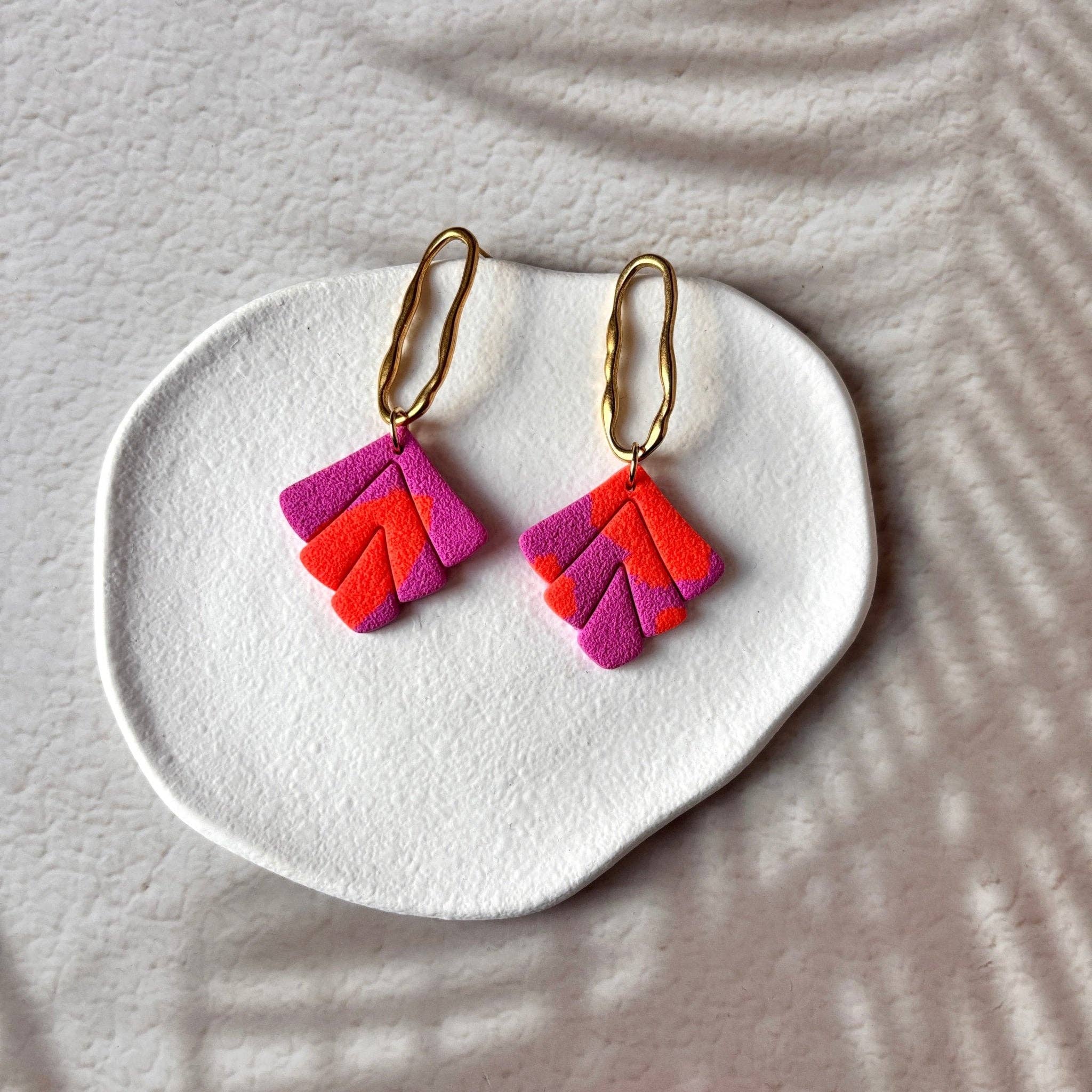 Orange de Capri - Boucles d'Oreilles Pendantes Éventail Statement Orange Fuchsia