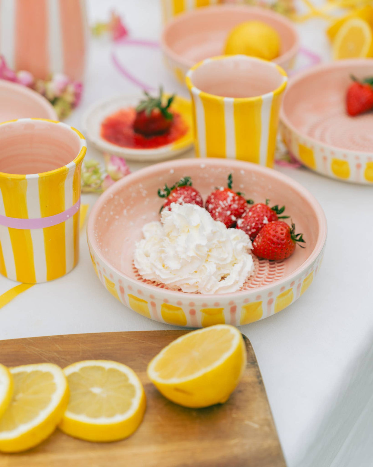 Assiette râpe à ail - Grande céramique rose - Valentina