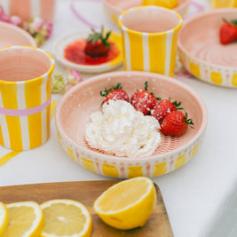 Assiette râpe à ail - Grande céramique rose - Valentina