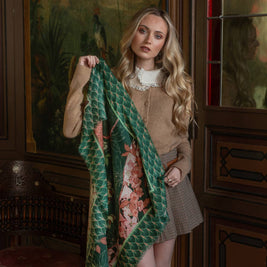Foulard carré 90x90cm en cachemire imprimé LYS ÉMERAUDE
