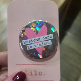 Badge Restons dans le t'aime